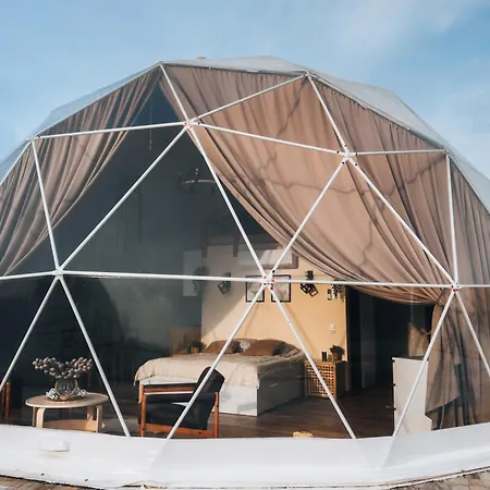 Ranczo Targówka - Relaks W Naturze, Glamping I Aldeamento Turístico
