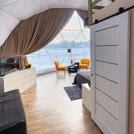 Kompleks wypoczynkowy Ranczo Targówka - Relaks W Naturze, Glamping I