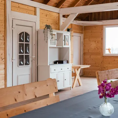 Aldeamento Turístico Ranczo Targówka - Relaks W Naturze, Glamping I Targowka
